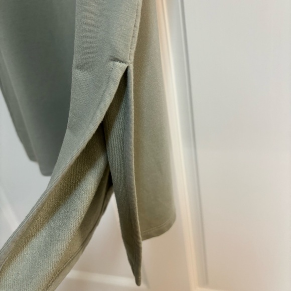 Garnet Hill Tunic Top Sleeveless size Small - Picture 3 of 5